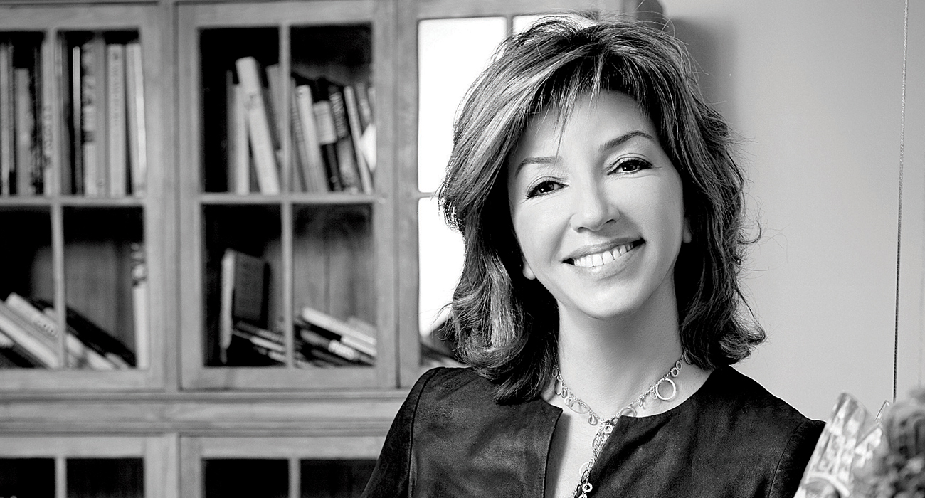 ÖZLEM AVCIOĞLU'NUN LÜKSLERİ