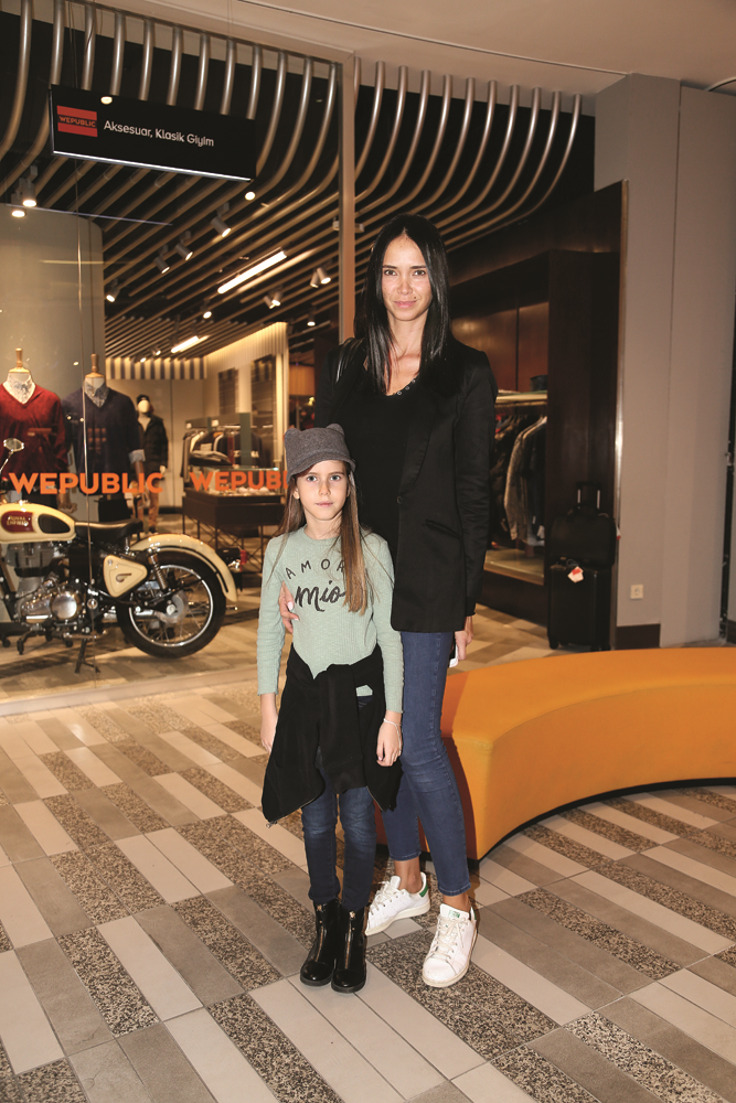 İSTANBUL CADDELERİ 