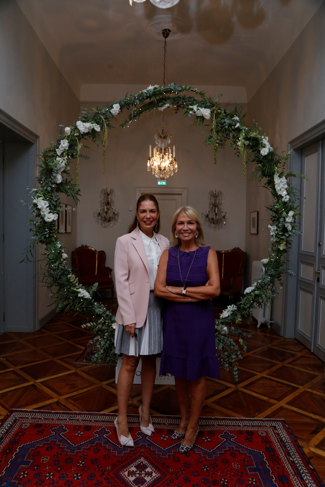 İSVEÇ KONSOLOSLUĞU'NDA ORIFLAME DAVETİ 