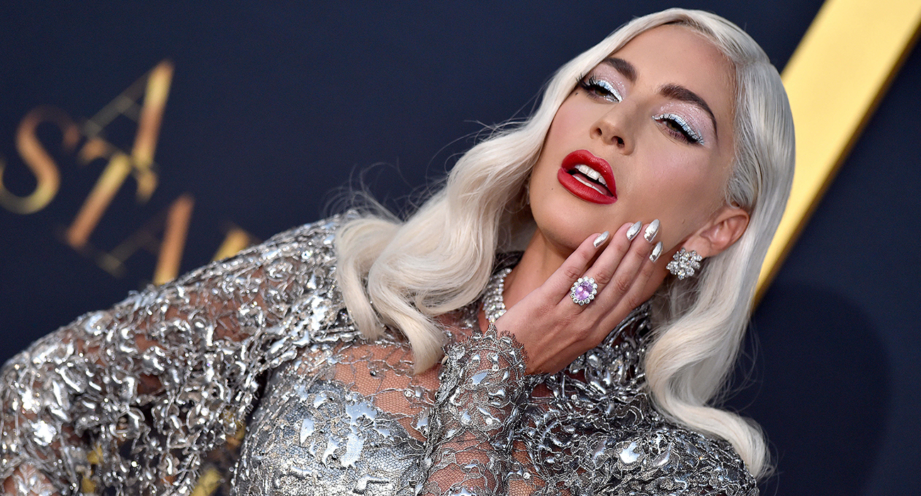 LADY GAGA VE KATE MIDDLETON'IN ORTAK YANI