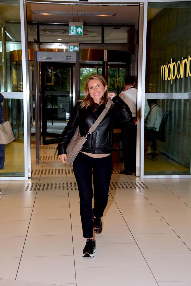 İSTANBUL CADDELERİ