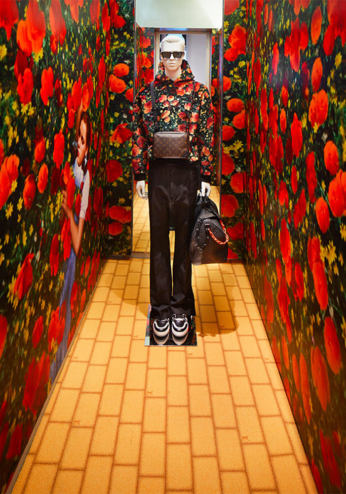 VIRGIL ABLOH’DAN İLK POP UP MAĞAZA