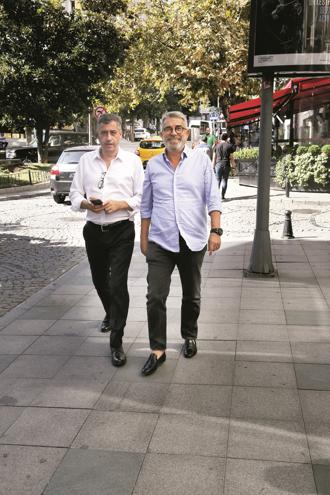 İSTANBUL CADDELERİ 