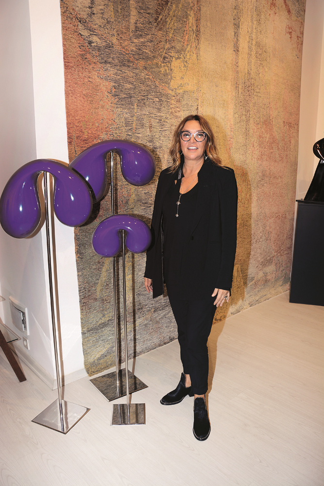 METREKARE HALI TASARIM TOMTOM SOKAKTA'DA