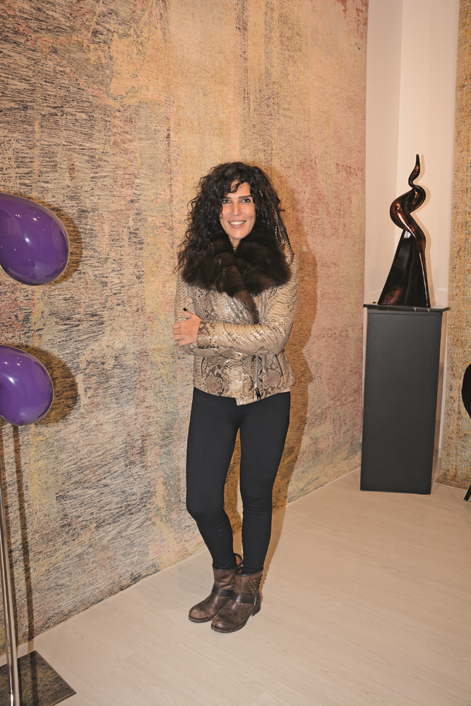 METREKARE HALI TASARIM TOMTOM SOKAKTA'DA