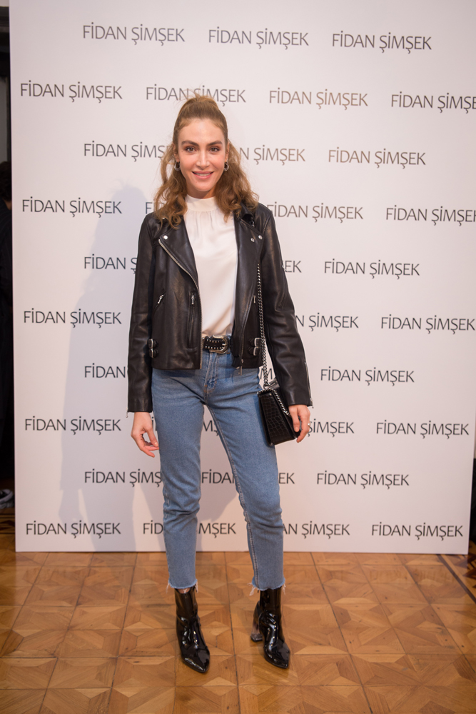 FİDAN ŞİMŞEK VE BANU SAVCI'DAN "UMUT ÇINARI"