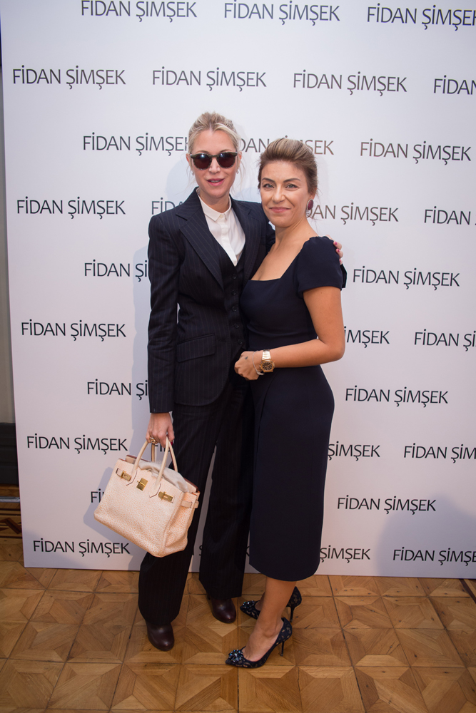 FİDAN ŞİMŞEK VE BANU SAVCI'DAN "UMUT ÇINARI"