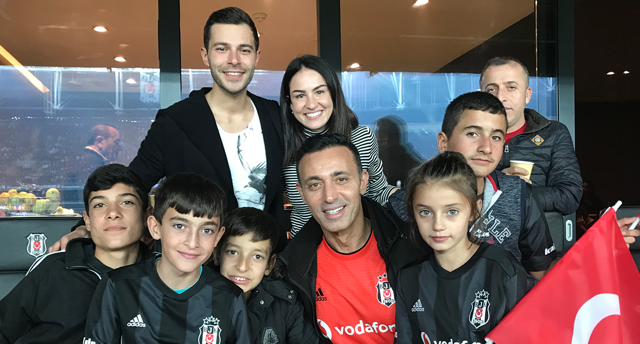 HAKAN SABANCI SOSYALBEN VAKFI ÇOCUKLARIYLA BİR ARAYA GELDİ 