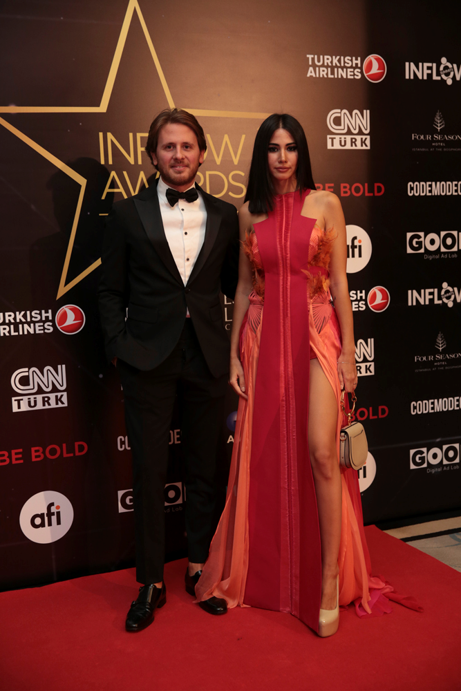 INFLOW ÖDÜLLERİ KIRMIZI HALI