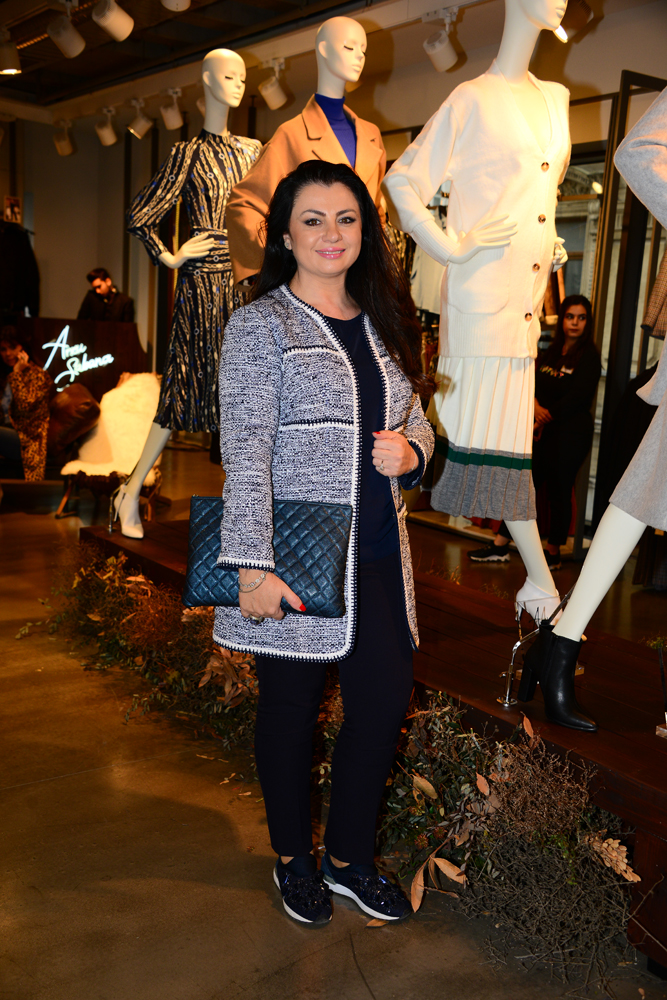 ARZU SABANCININ ALIŞVERİŞ PARTİSİ