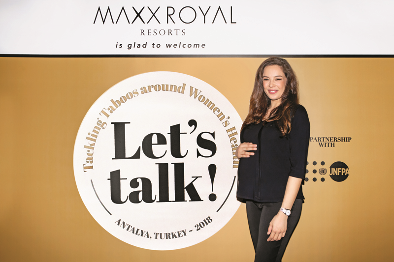 LET'S TALK'TA CİNSİYET EŞİTLİĞİ KONUŞULDU