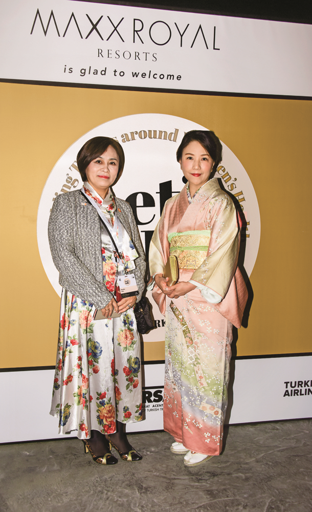 LET'S TALK'TA CİNSİYET EŞİTLİĞİ KONUŞULDU