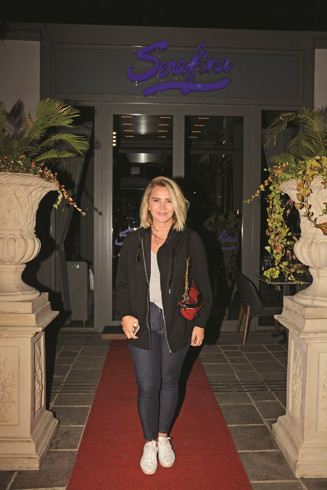 SERAFİNADA MÜZİKLİ GECE