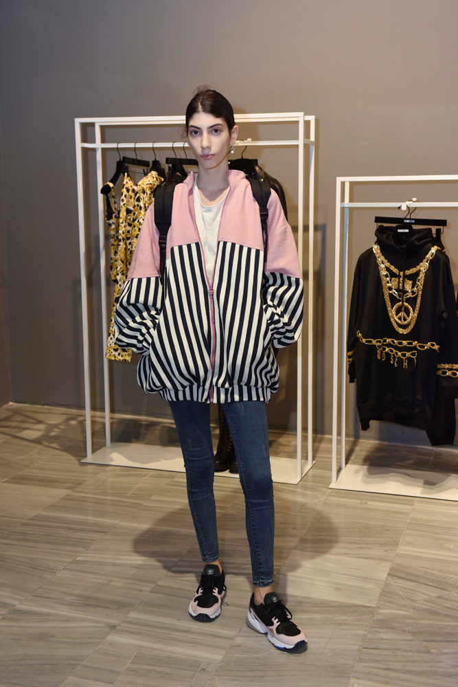 H&M MOSCHINO İŞ BİRLİĞİNİ TANITTI