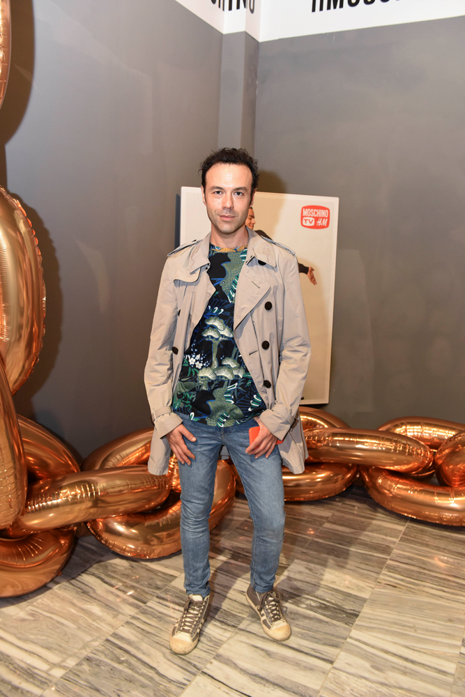 H&M MOSCHINO İŞ BİRLİĞİNİ TANITTI