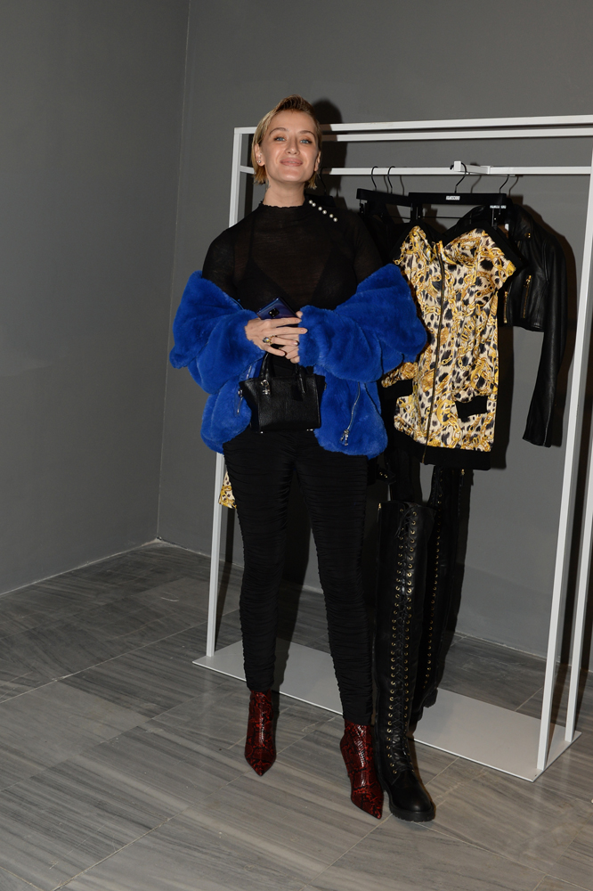 H&M MOSCHINO İŞ BİRLİĞİNİ TANITTI