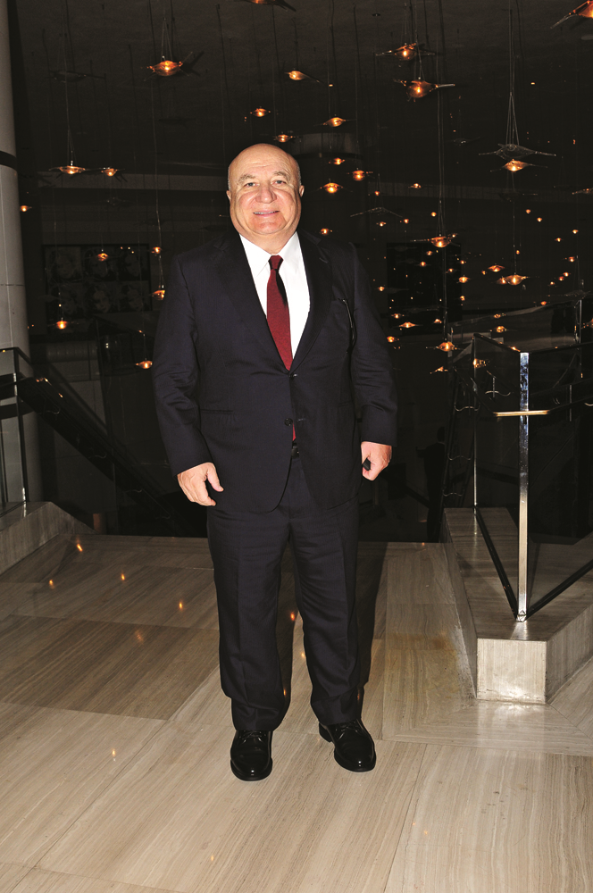 TÜRK EĞİTİM DERNEĞİ CUMHURİYET BALOSU'NDA EĞİTİME DESTEK