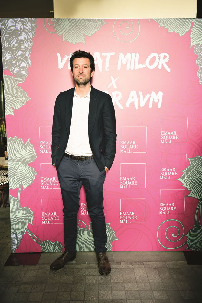 VEDAT MİLOR İLE EMAAR AVM GASTROLOKAL'DE TADIM GECESİ