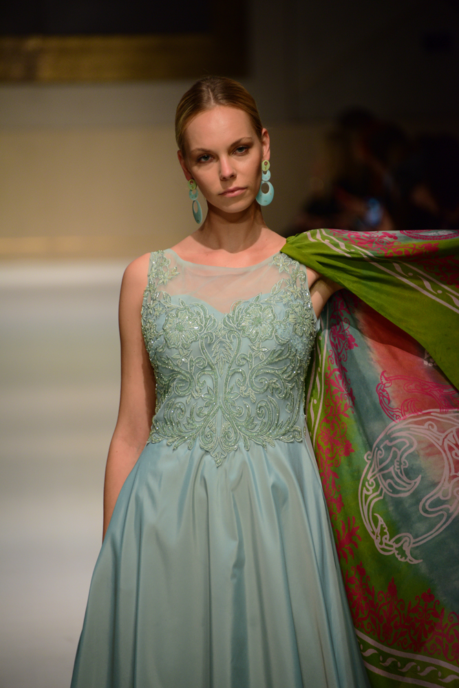 ORIENTAL FASHION SHOW İSTANBUL'DA GERÇEKLEŞTİ