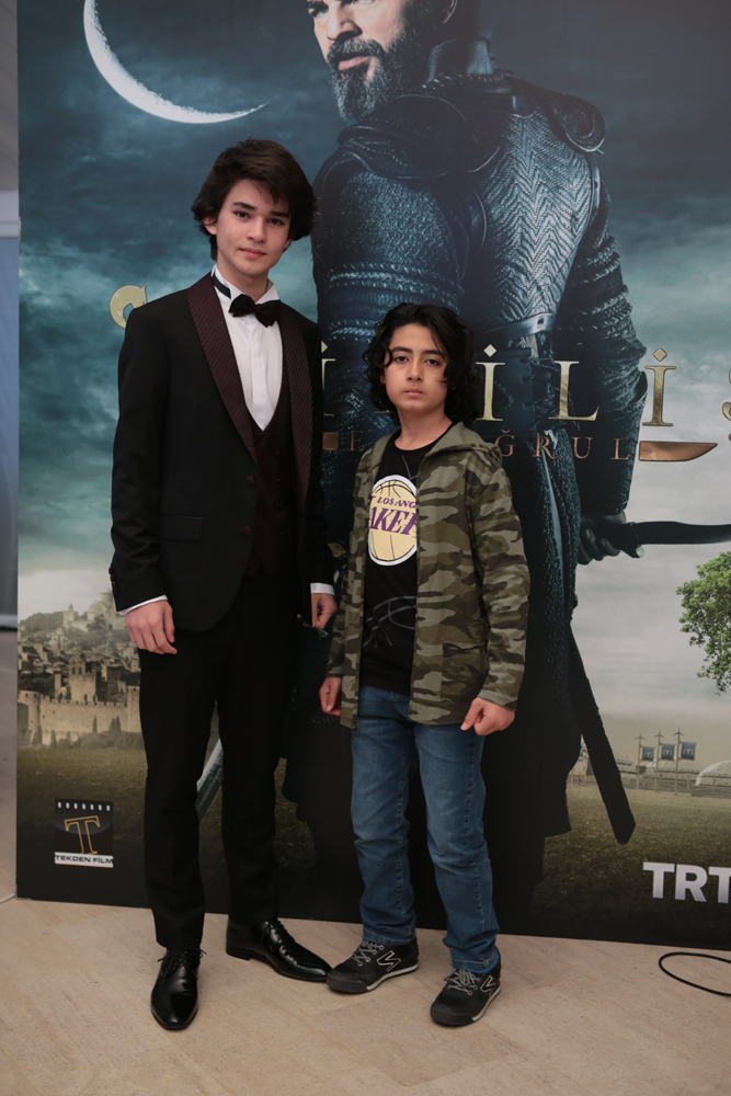 DİRİLİŞ ERTUĞRUL İLK BÖLÜM