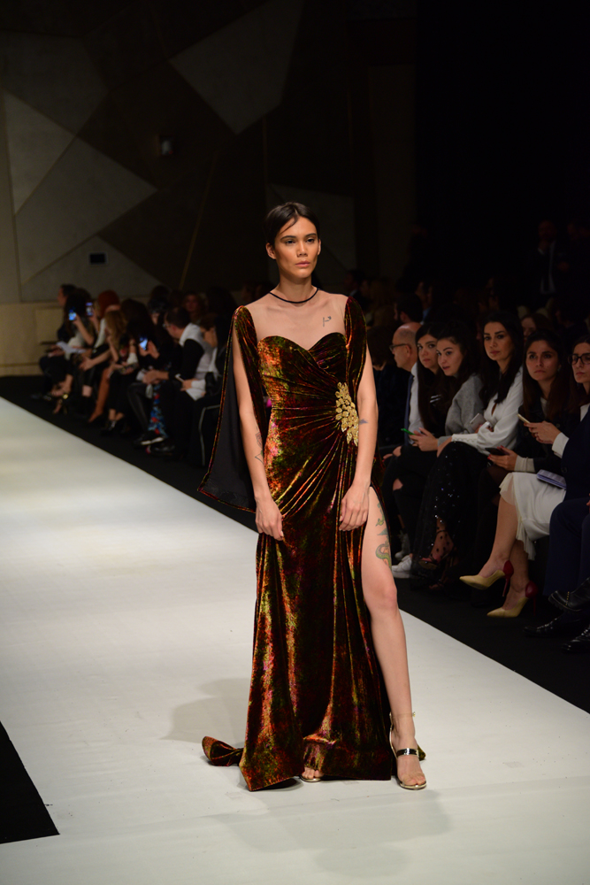 ORIENTAL FASHION SHOW İSTANBUL'DA GERÇEKLEŞTİ