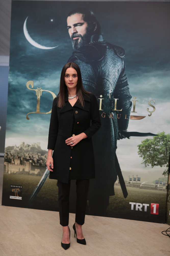 DİRİLİŞ ERTUĞRUL İLK BÖLÜM