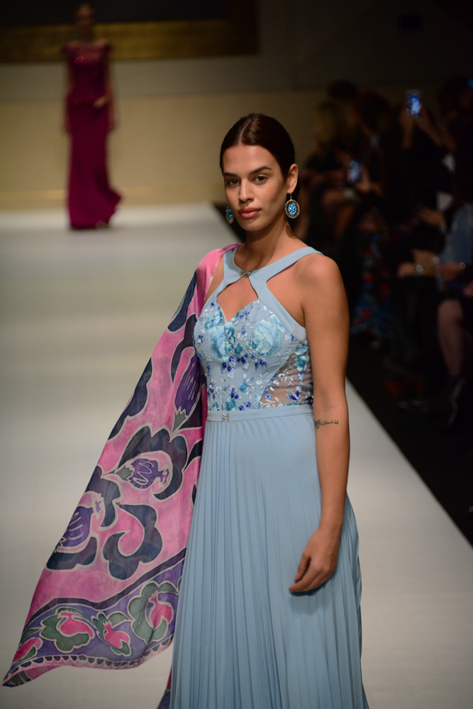 ORIENTAL FASHION SHOW İSTANBUL'DA GERÇEKLEŞTİ