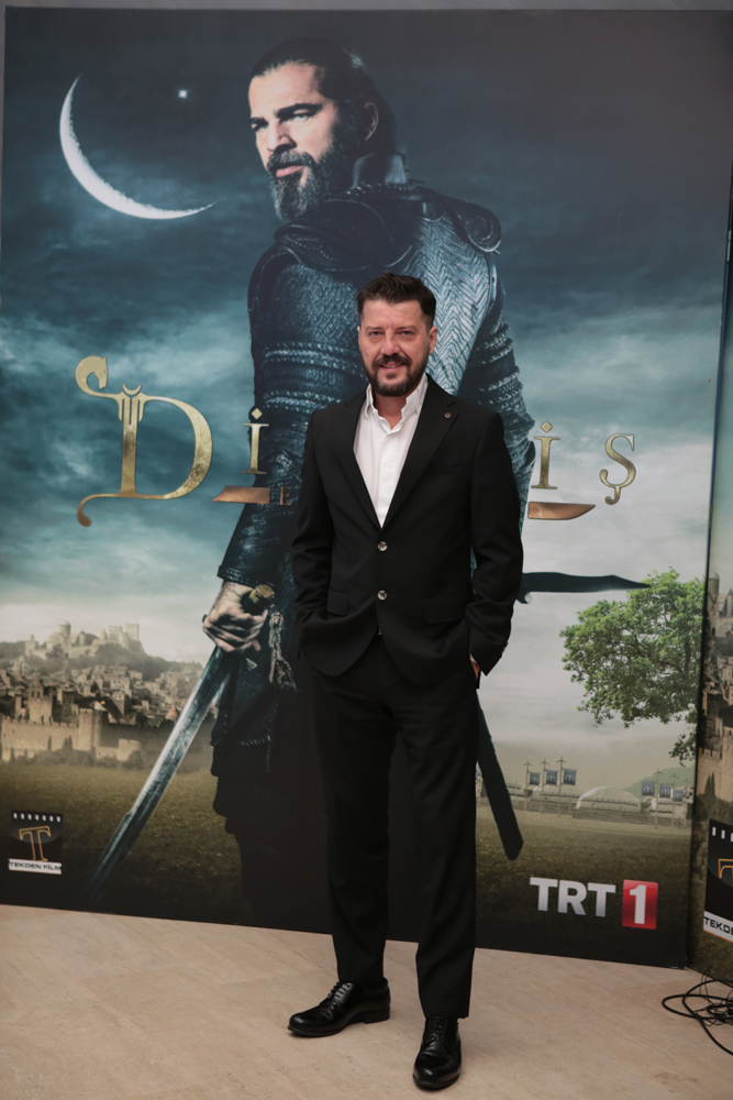 DİRİLİŞ ERTUĞRUL İLK BÖLÜM