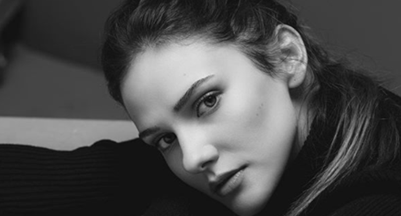 ALİNA BOZ'U YAKINDAN TANIYALIM