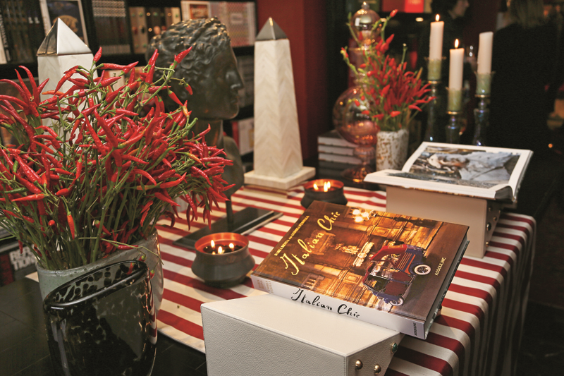 ANDREA FEROLLA VE DARIA REINA'NIN KİTABINA TANITIM DAVETİ