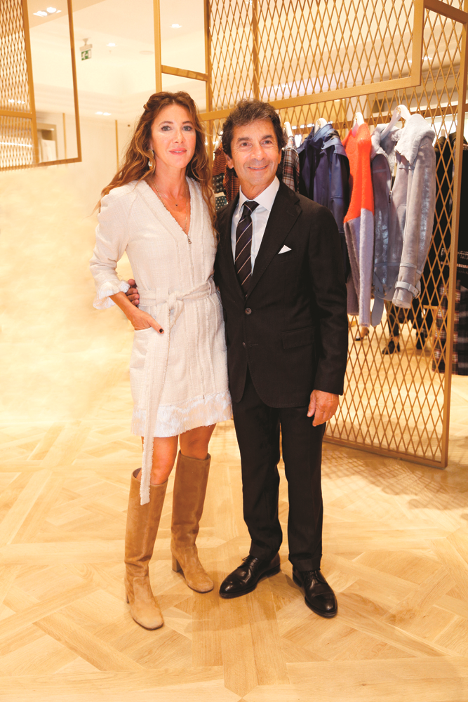 VAKKO ATAKULE MAĞAZASI RONIT-CEM HAKKO EV SAHİPLİĞİNDE AÇILDI