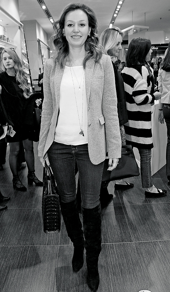 MELDA KOSİF'İN LÜKSLERİ