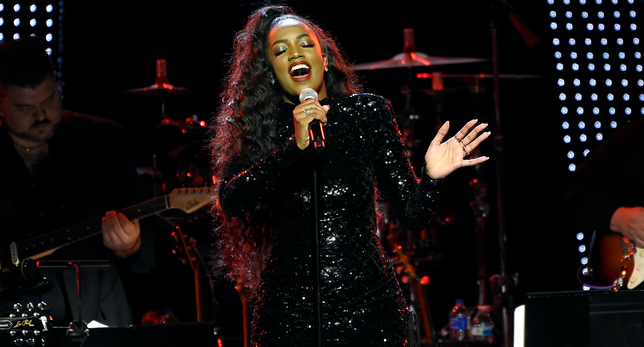 LATİN GRAMMY ÖDÜLLERİ SAHİPLERİNİ BULDU