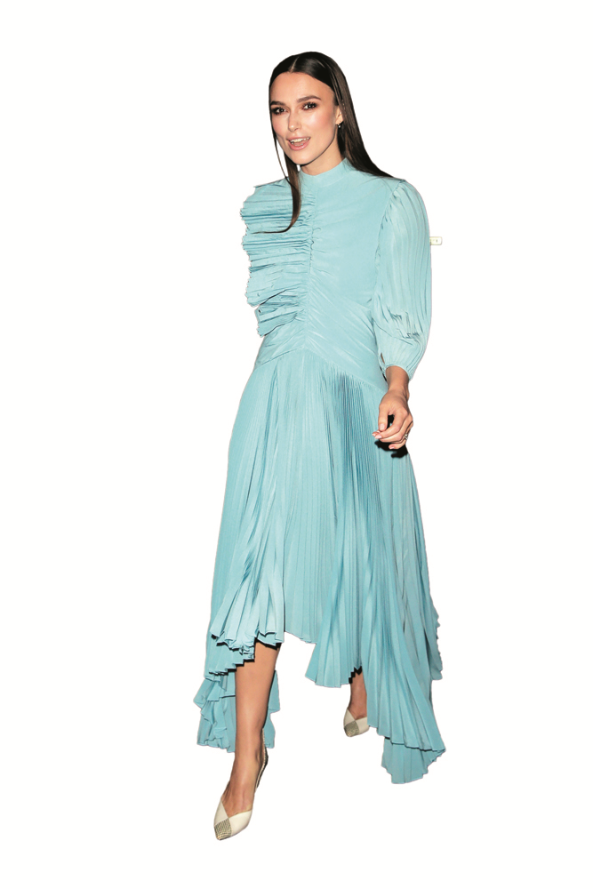 HOLLYWOOD YILDIZLARI VE CEMİYETİN ORTAK TERCİHLERİ 