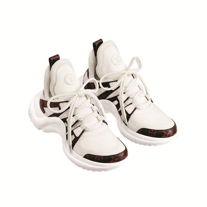 HOLLYWOOD YILDIZLARI VE CEMİYETİN ORTAK TERCİHLERİ 