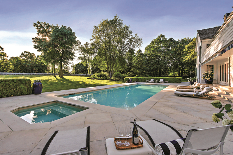 TOMMY HILFIGER'IN EVİ SATIŞTA