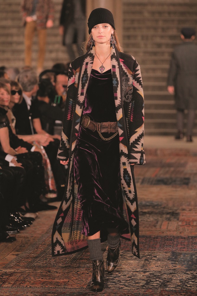 ARZU ATABARUT'UN LÜKSLERİ