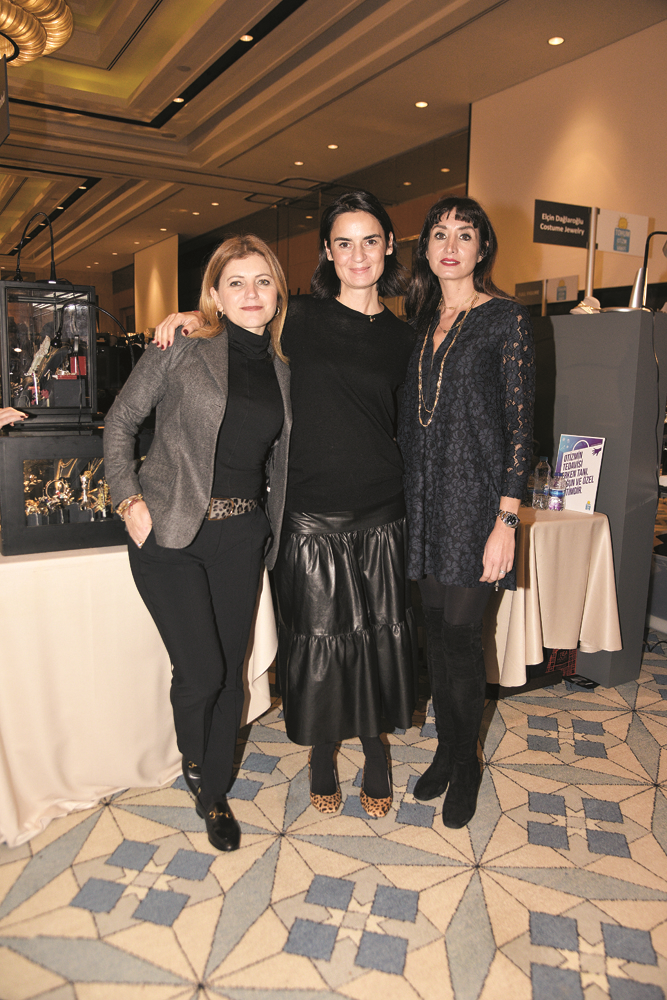 TOHUM OTİZM ALIŞVERİŞ FESTİVALİ'NE YOĞUN KATILIM