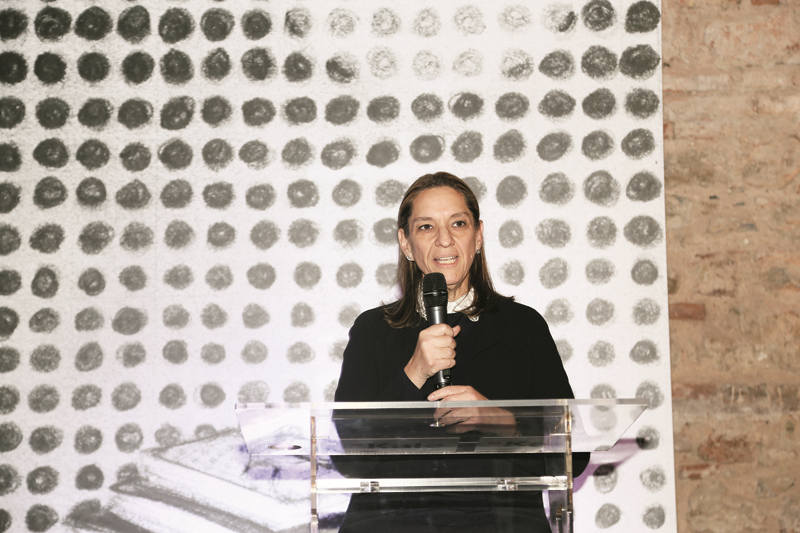 ELİF URAS'IN KAYNAK MONOGRAFİSİ TANITILDI