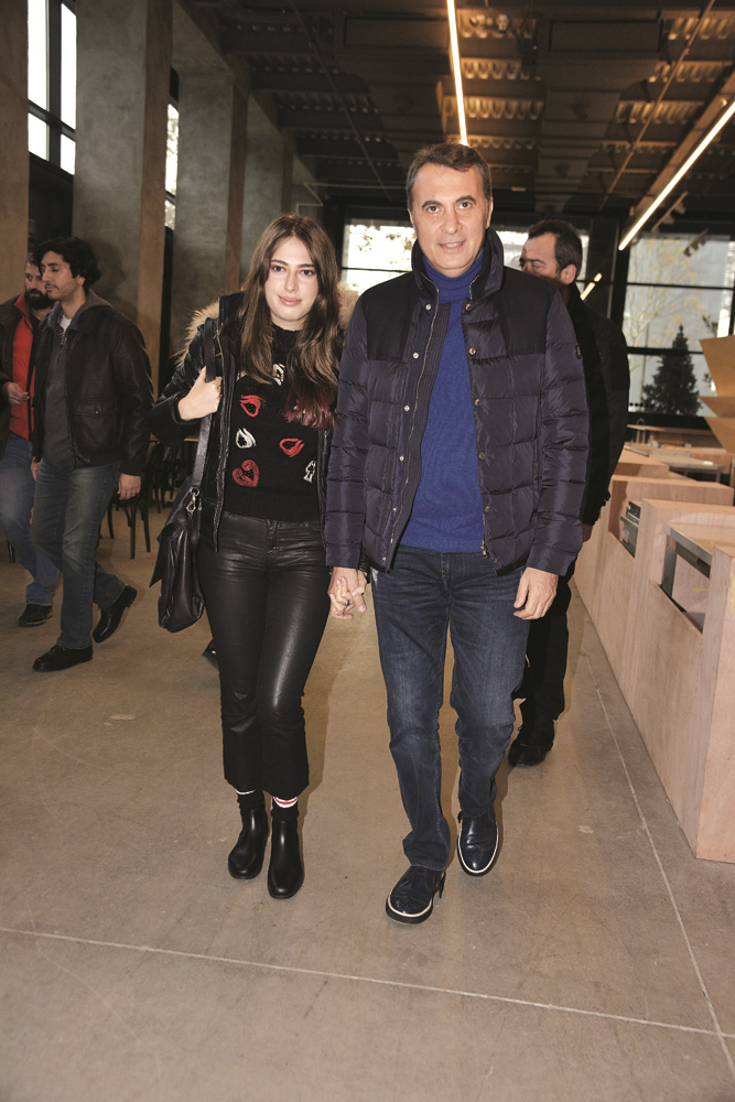 MUDO'NUN EN BÜYÜK MAĞAZASI AÇILDI