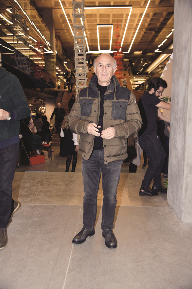 MUDO'NUN EN BÜYÜK MAĞAZASI AÇILDI