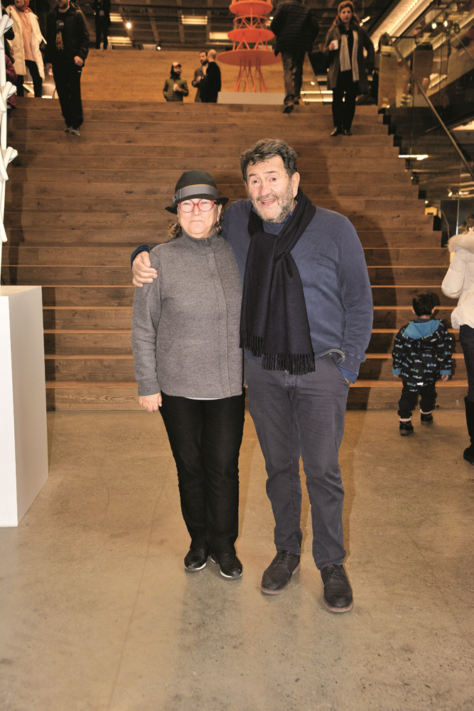 MUDO'NUN EN BÜYÜK MAĞAZASI AÇILDI