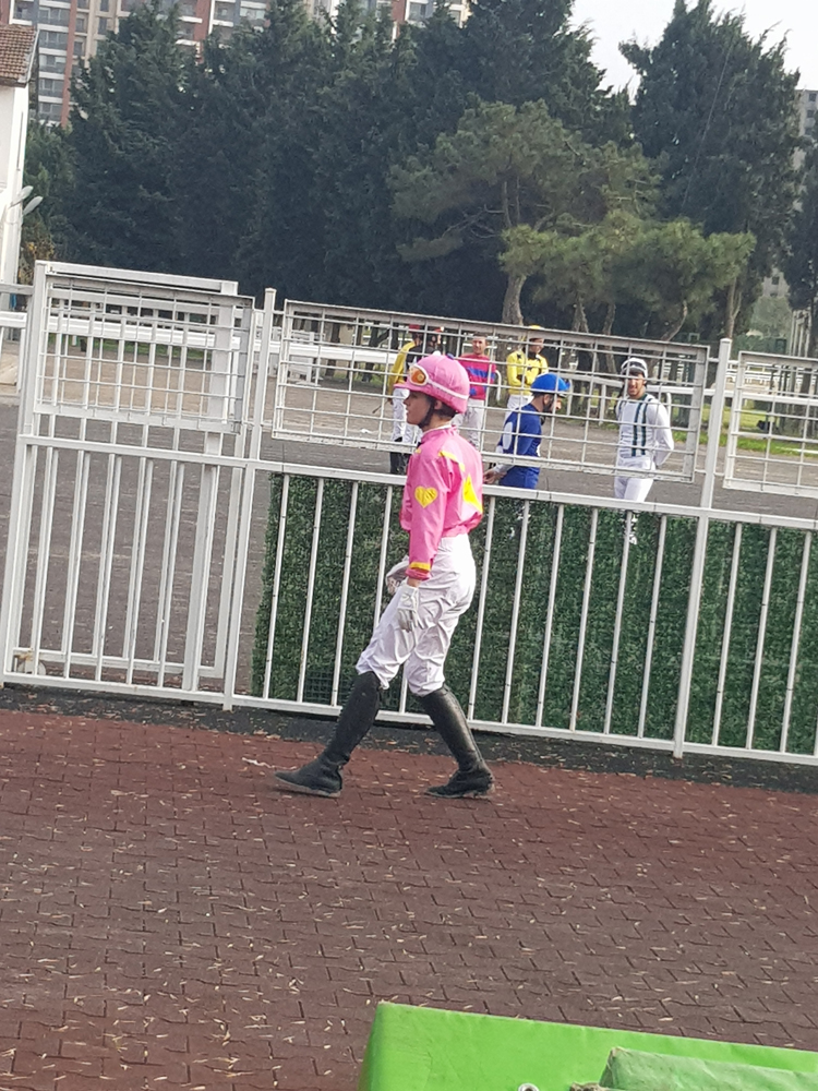 KRISTEN STEWART FİLM ÇEKİMİ İÇİN İSTANBULDA