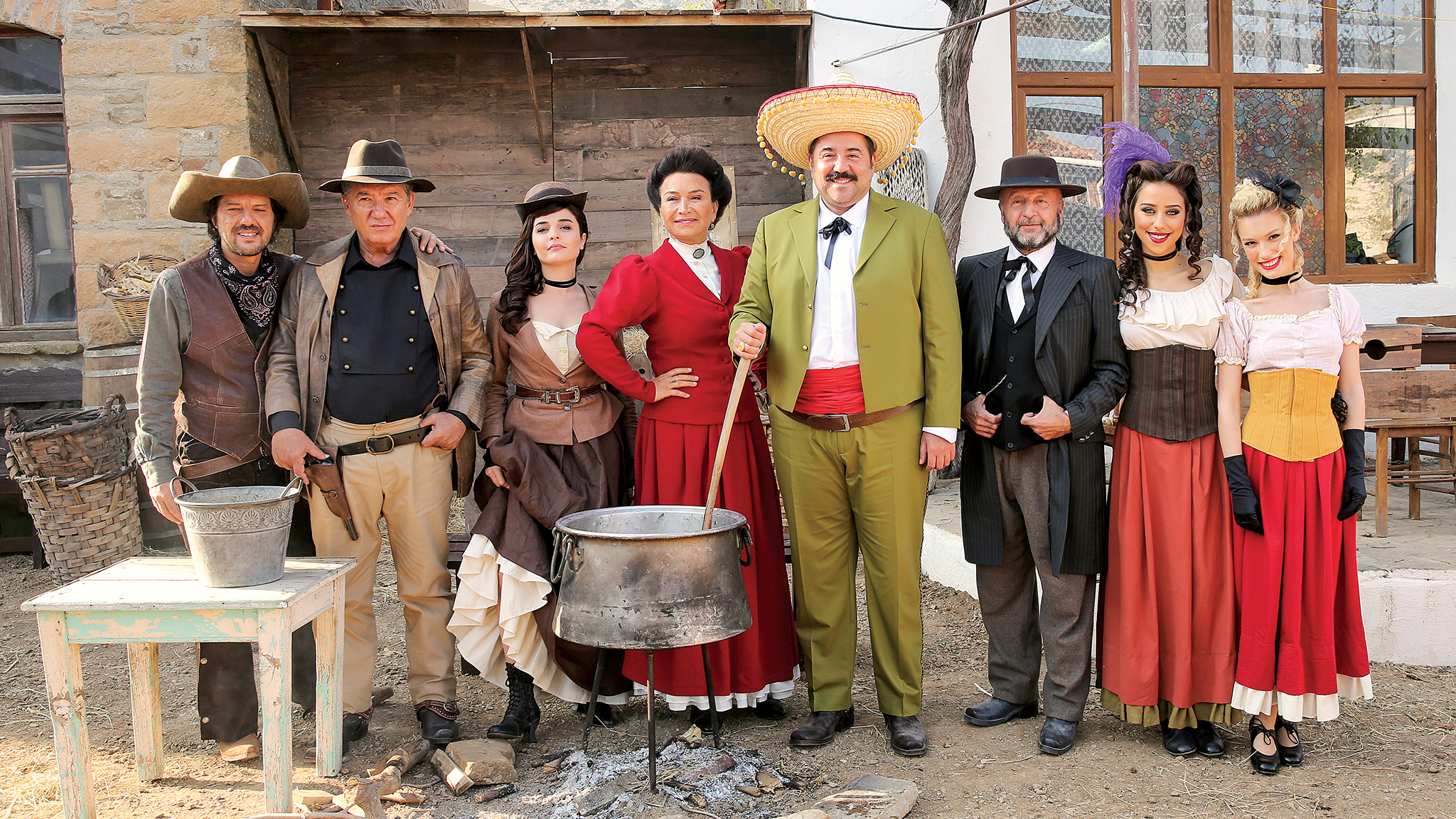 HEDEFİM SENSİN FİLMİNDEN ÇOK ÖZEL GÖRÜNTÜLER