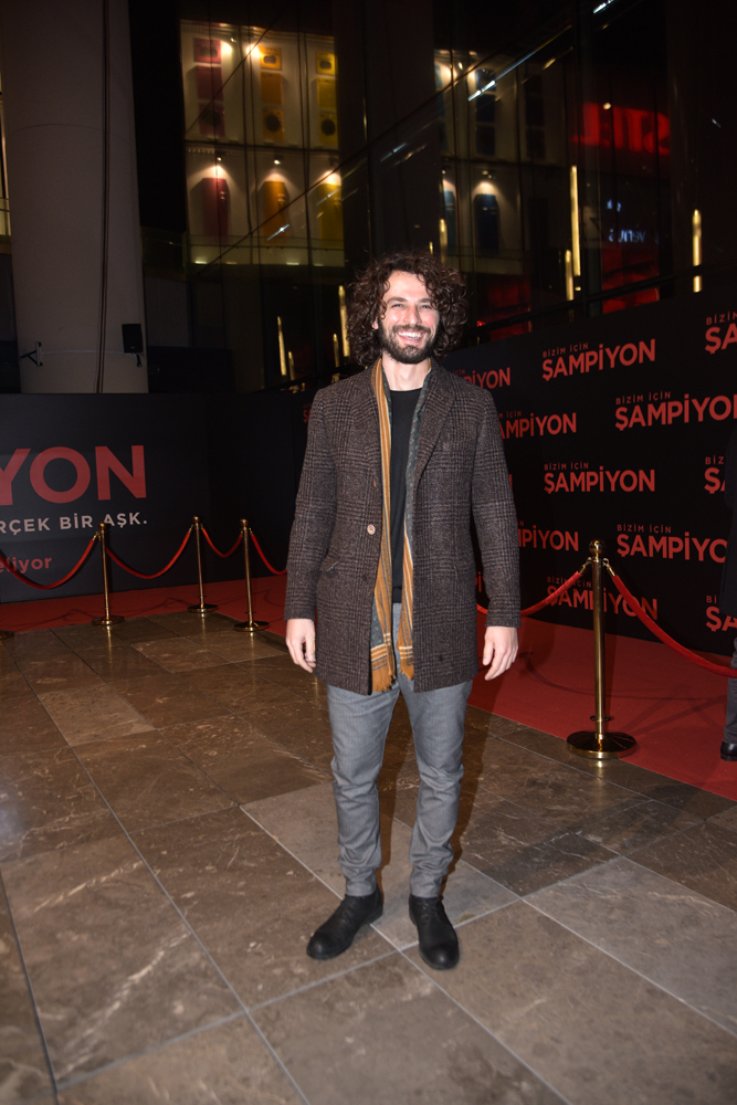 BİZİM İÇİN ŞAMPİYON FİLMİ GALASI