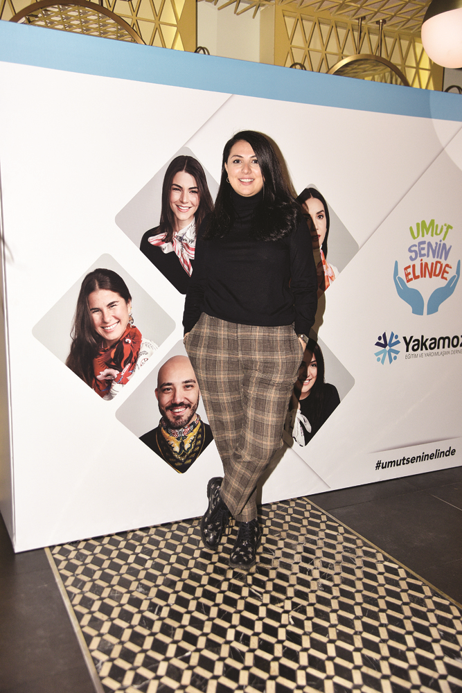 YAKAMOZ EĞİTİM VE YARDIMLAŞMA DERNEĞİ'NDEN "UMUT SENİN ELİNDE PROJESİ"