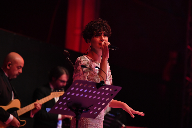 GALA MODERNDE EĞİTİME DESTEK