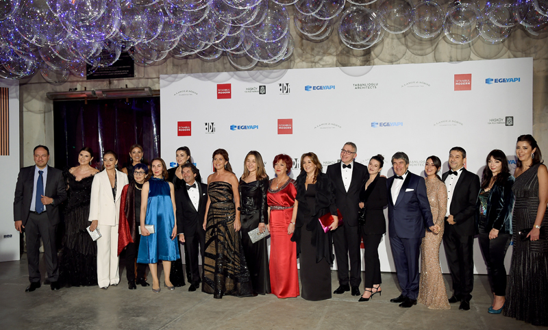 GALA MODERNDE EĞİTİME DESTEK