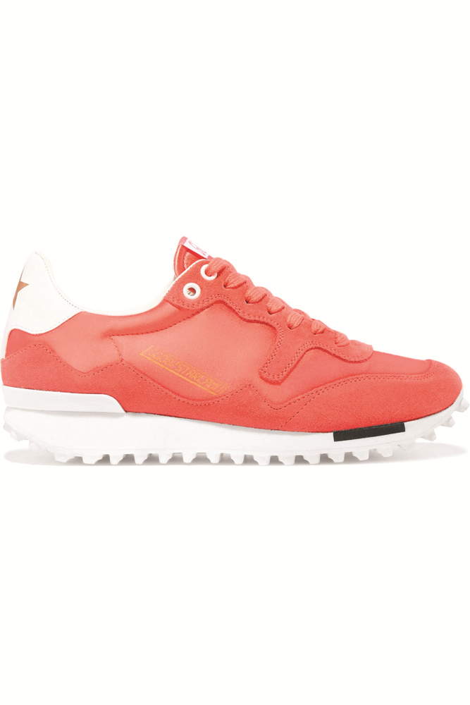 YILIN RENGİ 'LIVING CORAL'I HAYATINIZA DAHİL EDİN