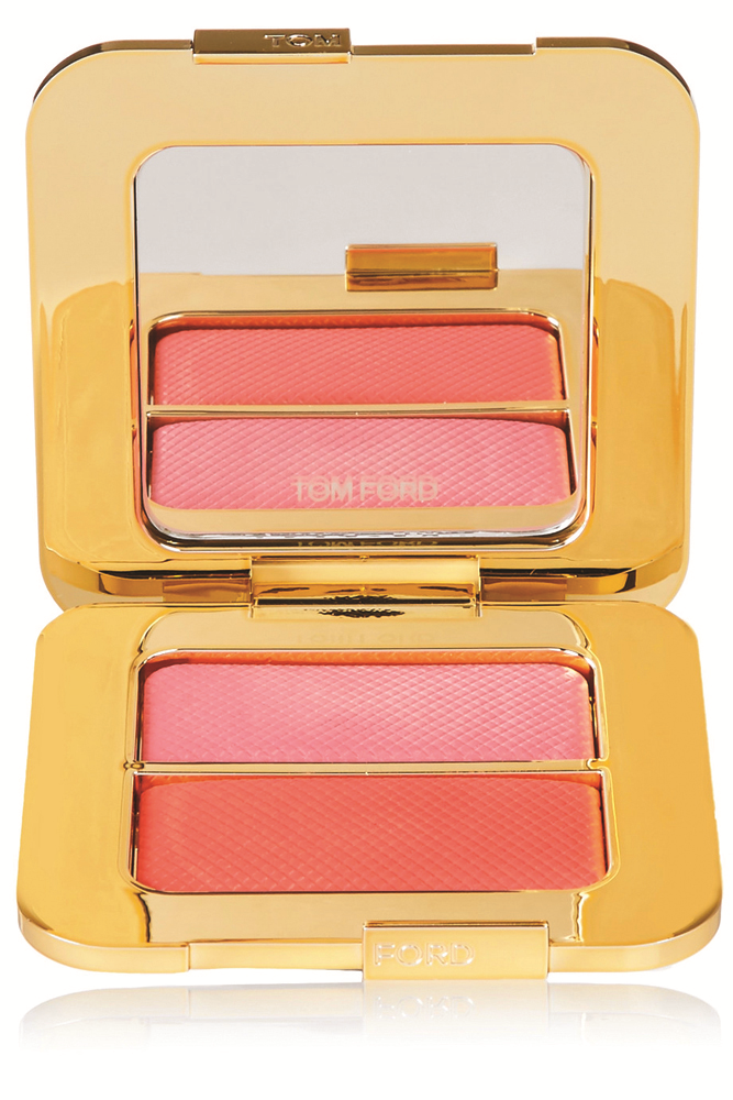 YILIN RENGİ 'LIVING CORAL'I HAYATINIZA DAHİL EDİN